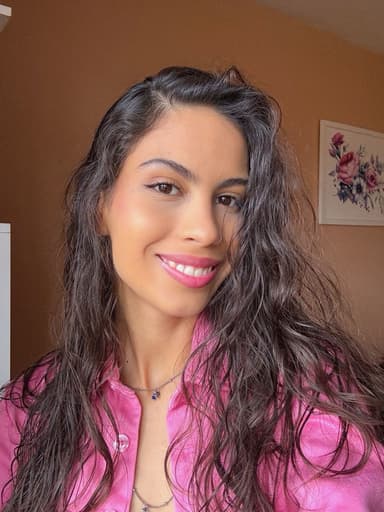 Yasmim Lopes